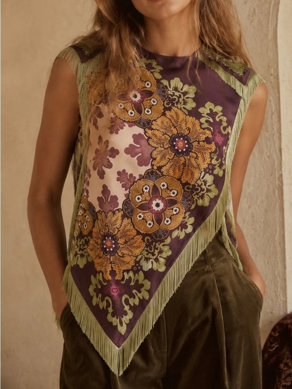 Asymmetrical Fringe Floral Paisley Blouse - Picture 2 of 5